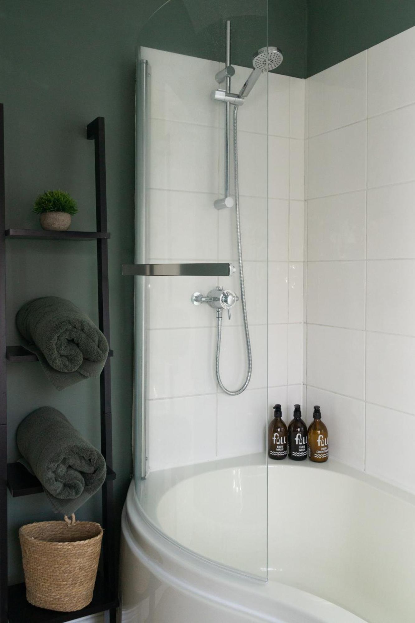 Townhouse In Trendy Suburb Of Hoole Apartamento Chester Exterior foto